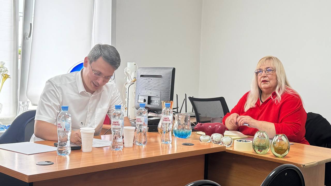 В Никольском районе обсудили будущее стекольного кластера В Никольском районе обсудили будущее стекольного кластера