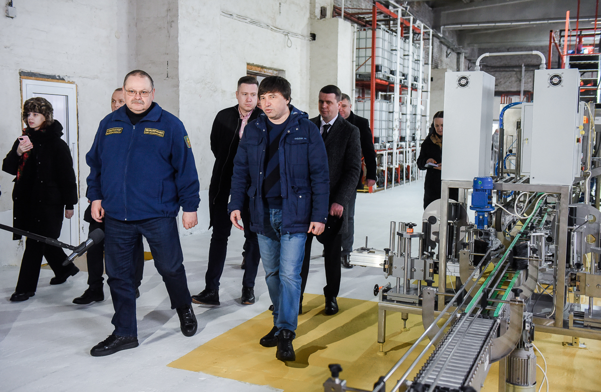 Олег Мельниченко оценил производственные мощности предприятий Городищенского района
