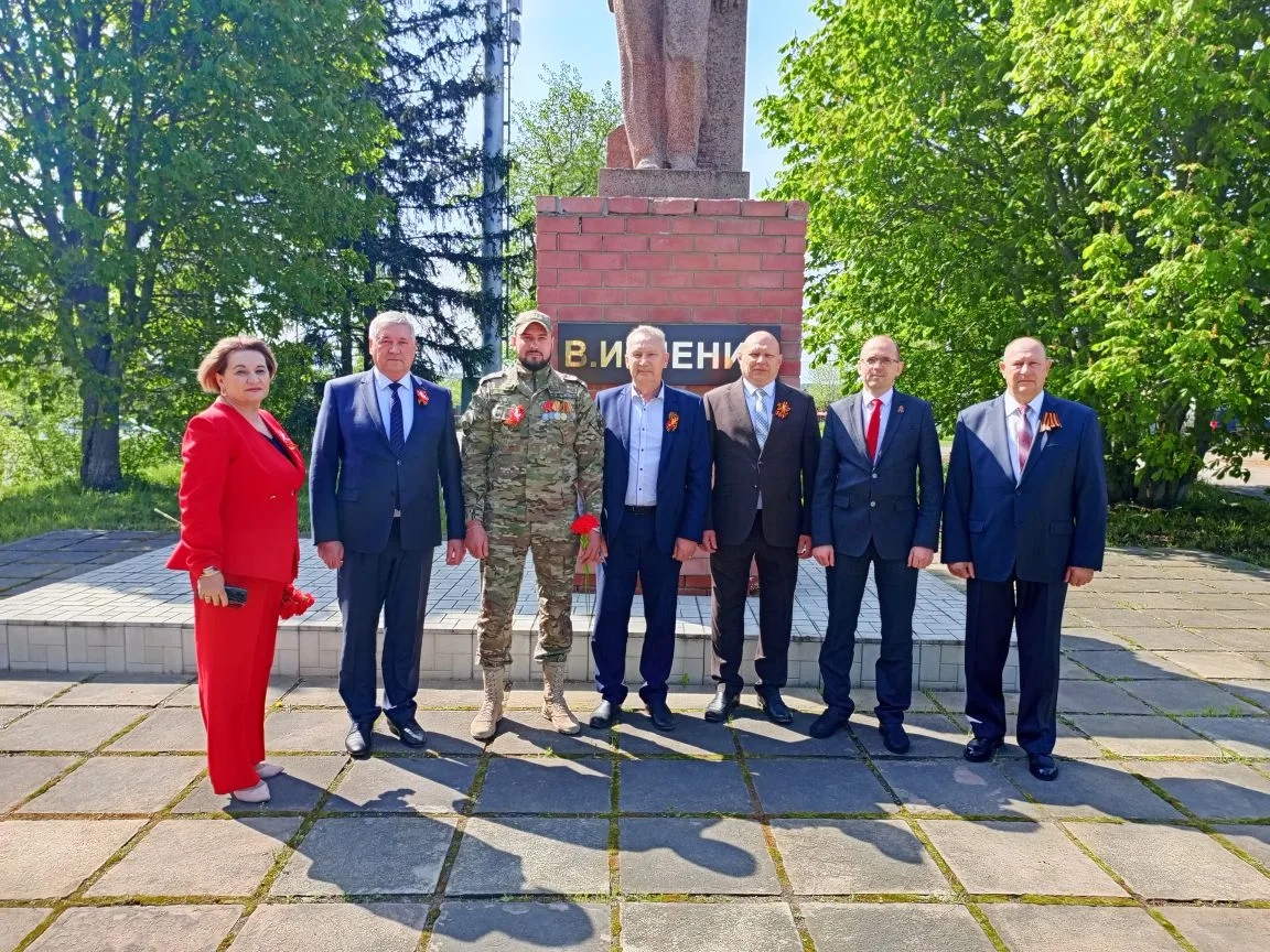 Роман Трялин принял участие в торжествах по случаю празднования 81-й годовщины Победы Роман Трялин принял участие в торжествах по случаю празднования 81-й годовщины Победы