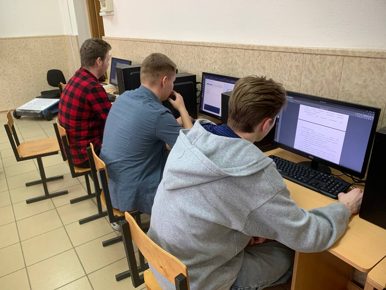 Пензенская команда «ПГУАС» выступила в полуфинале конкурса «Кибердром»