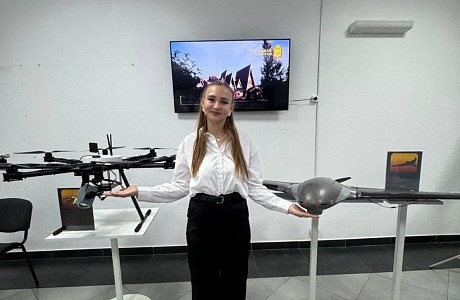 Беспилотники «Импульс Атом» показали на всероссийской выставке Беспилотники «Импульс Атом» показали на всероссийской выставке
