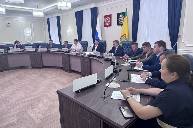 В Пензенской области обсудили меры противодействия незаконному обороту промышленной продукции