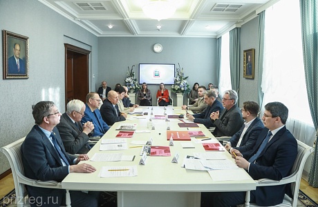 Губернатор и председатель Совета директоров Альфа-Банка обсудили перспективы сотрудничества