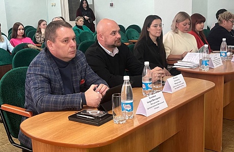 Семинар по вопросам поддержки бизнеса прошел для предпринимателей Лунинского района