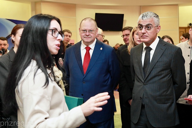 Олег Мельниченко и Роберт Мирзоян пообщались с предпринимателями — участниками проекта «Платформа роста»
