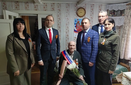 Роман Трялин принял участие в торжествах по случаю празднования 80-й годовщины Победы Роман Трялин принял участие в торжествах по случаю празднования 80-й годовщины Победы